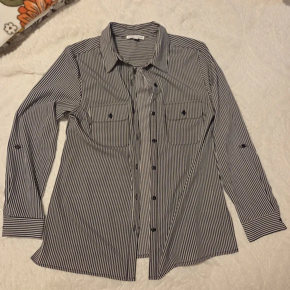 Notations Academia Black and White Striped Women's Button Down Shirt Old Money - Picture 1 of 8